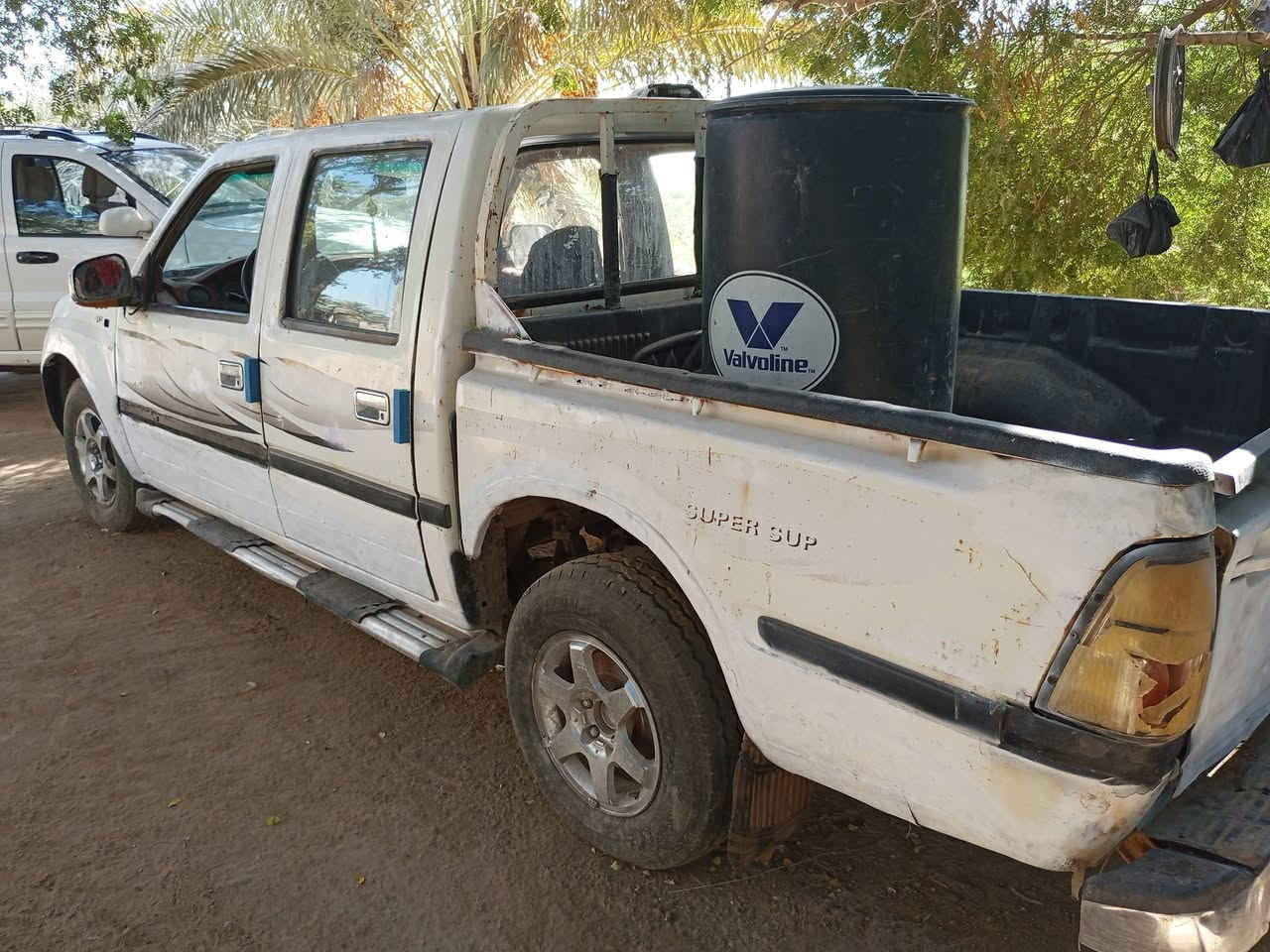 بيكم دبل قماره فتون موديل 2013
رقم قادسيه سياره جاهزه سنويه صاقطه من 19 راعيه موجود يريد مداور العنوان الديوانيه/ غماس 
السعر 21 وبيه مجال بصيط 
رقم *********** بي وتساب
