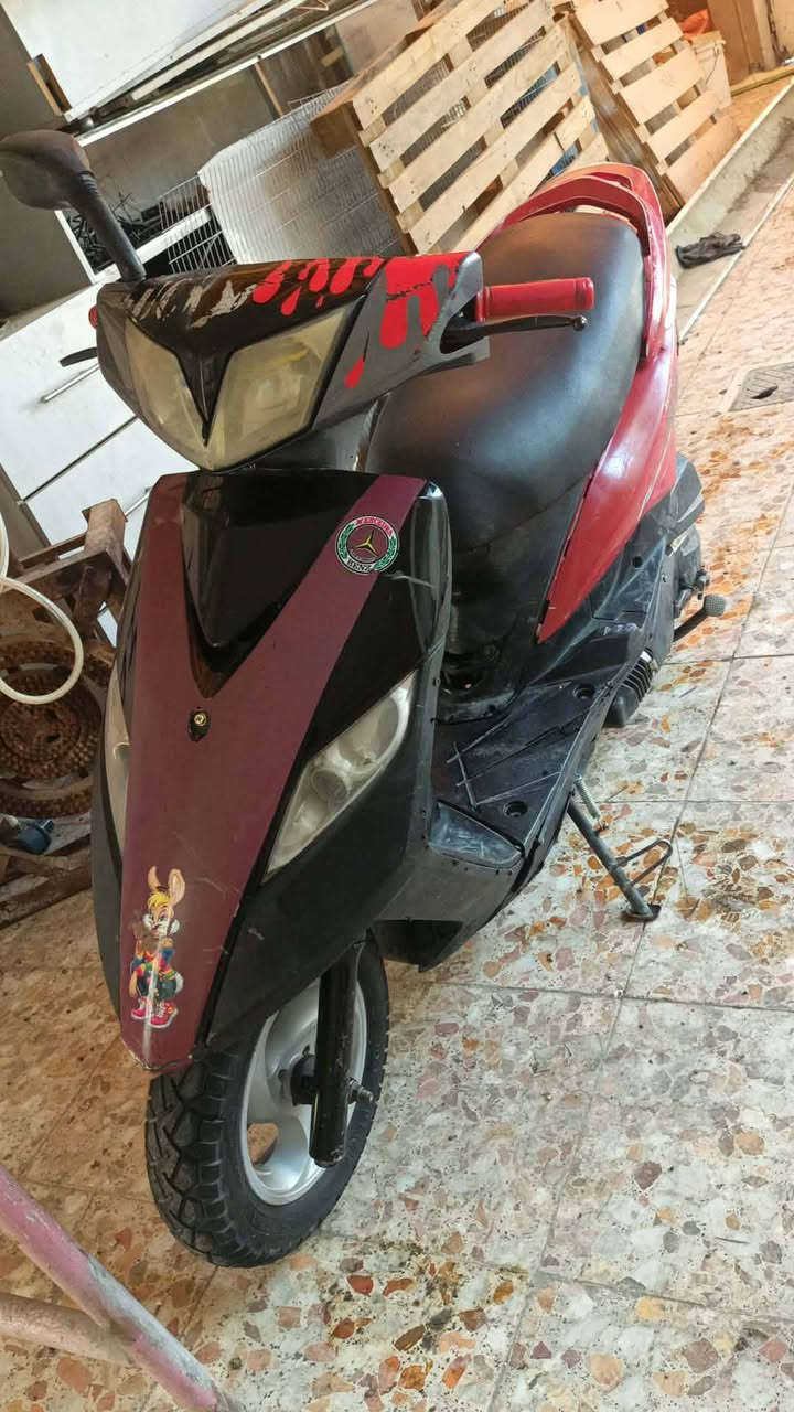 السلام عليكم ثعلب بلادي شغاله نكره سلف بكل وقت  شغل واطلع وين ميعجبك طستها حلوه السعر ال300 المكينه بيها خشونه مكاني بغداد شعله ***********
