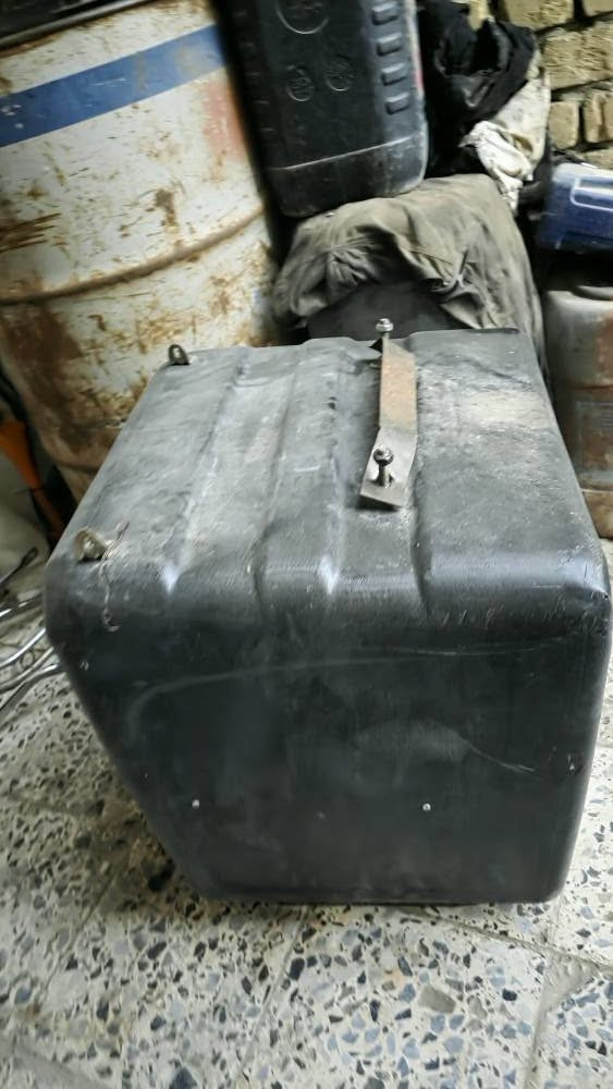 صندوك دلفري لحجم لجبير لسعر 25الف وبيه مجال لتواصل  ‎*********** عمارة, ميسان
