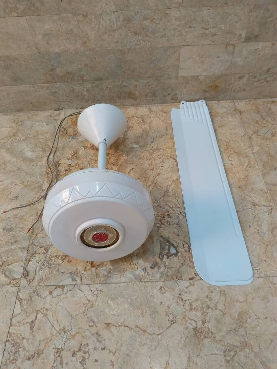 مروحه للبيع شرط الفحص شركة مها ***********
