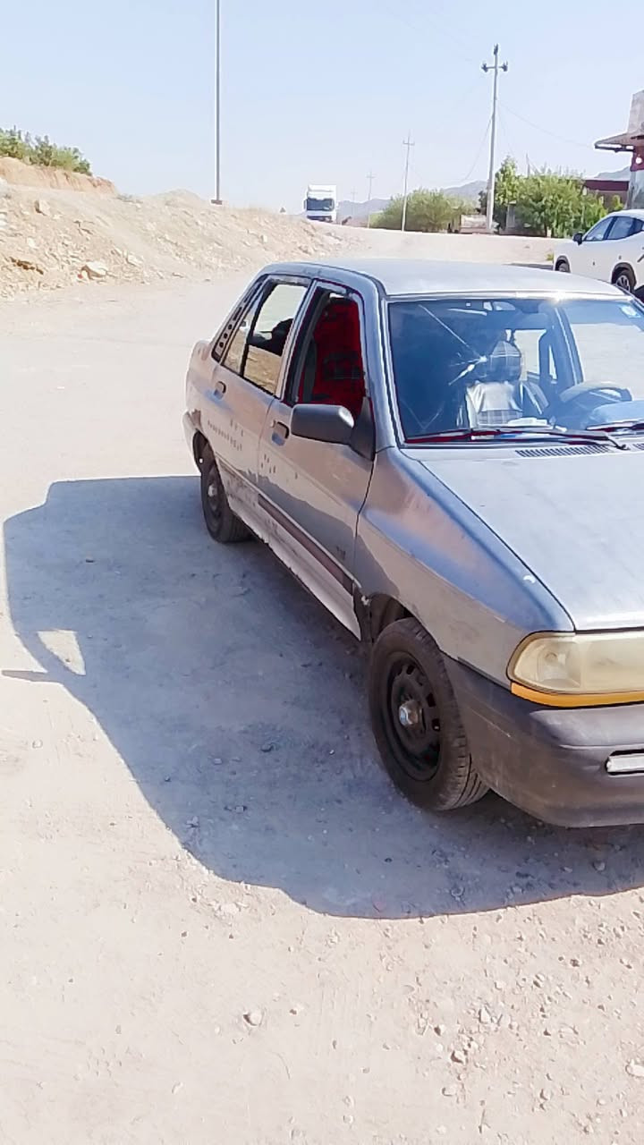 سلام عليكم كيا برايد للبيع او مراوس
موديل1991رقم بغداد بسمي شرط تحويل
كير محرك صدر تايرات غرفه كله جديد
سمكره عامه سياره كامله ترايك للبصره
نقص فقط صبغ وتبريد سعر28وبيها مجال
عنوان بغداد صليخ ***********
