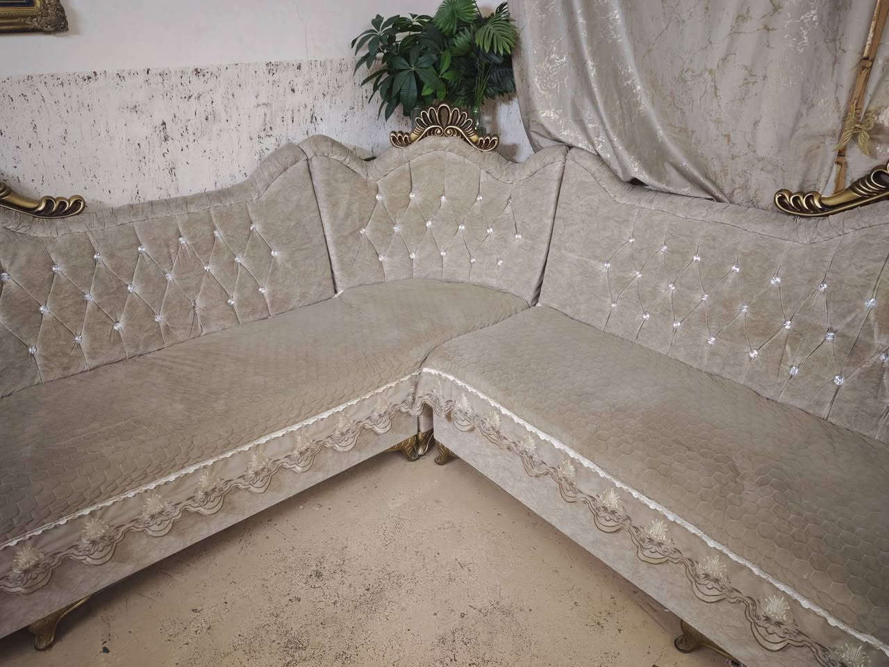 ديوان رئاسي • تزكام • ٧م