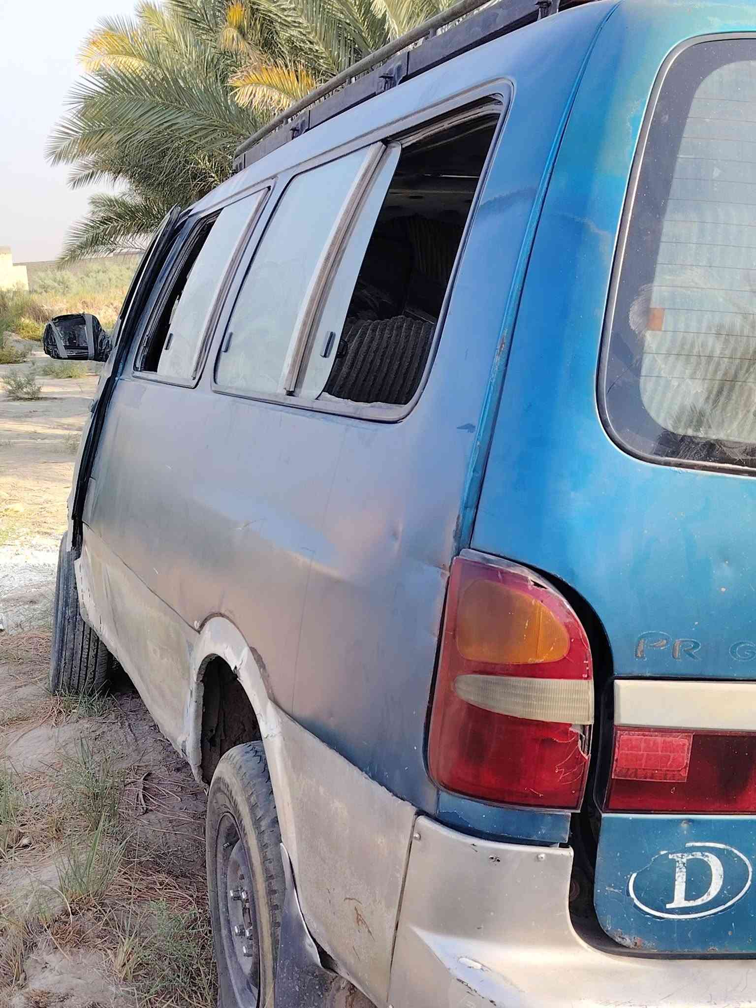 السلام عليكم بريجو موديل ٢٠٠٨ مضروبه مامطلوبه غرامات ولا هيئه تنباع على حادثها باسمي
كير واكسن ومكينه وبات دينمه مخ او رقمها بابل
العنوان ديوانية سنية طريق السياحي الإتصال على الموبايل ***********
