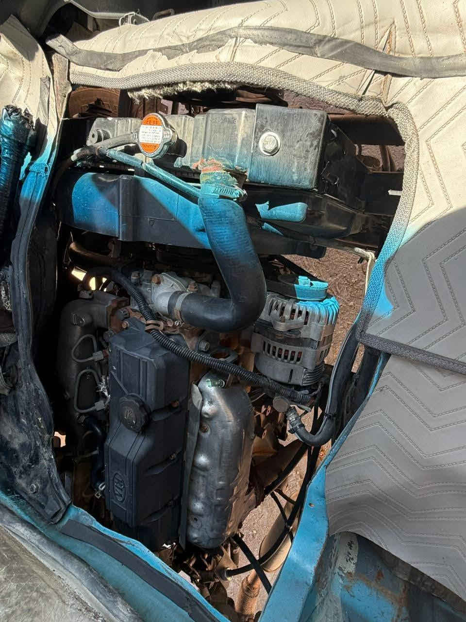 كيه حمل البيع موديل 95
كفال محرك كير حداديه تخم تأير كرهبايات صاصي شرط مدوار الرقم *********** السعر 63 وبيه مجال قليل السياره تعمير جناي  المكان نجف
