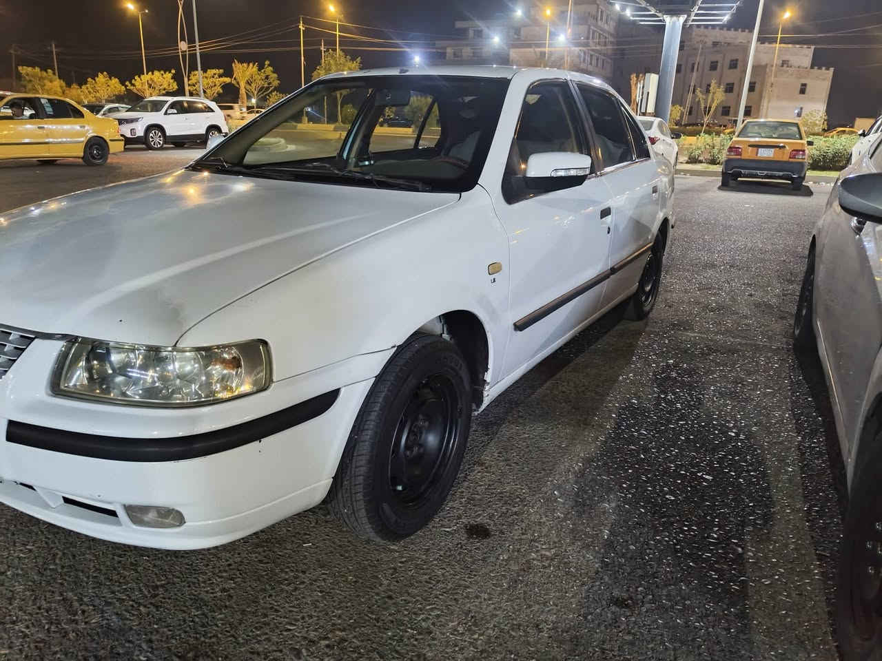 سمند2011
بسمي سنويه لل27

تخم تاير  حداديه 

امامي وخلفي جدد 

منضومه غاز

رقم واسط انكليزي

السياره بيه جاملغ خلفي فقط 

سعرها 43وبيه مجال قليل كلش
***********
