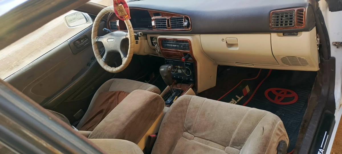 مارك عضم للبيع الون ابيض صدفي مديل 92رقم بابل المكان الديوانية غماس صبغ عام للجماليه فقط مكفوله من الكص والنقل جثه تنكجيه فول حداديه 85/100السعر 55وبيها مجال وهذا مو سعرها بس متوازي علا بيعتها ***********
