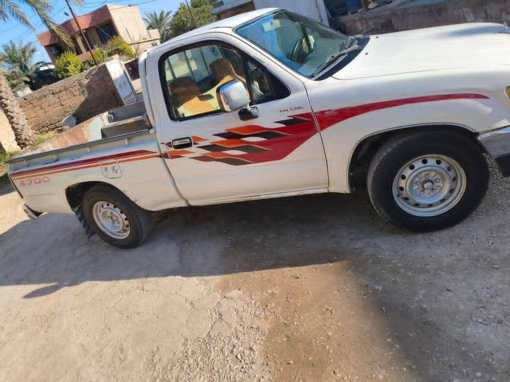 السلام عليكم بيكم تيوته للبيع موديل ٩٨ رقم بغداد مكاني ديالى السعر 80 بيها مجال رقم الهاتف ***********
