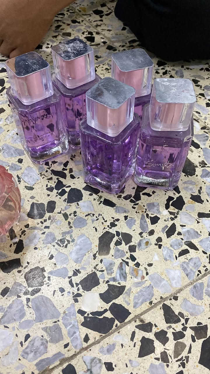 (سعر 135)
عطور ماركات خليجيه باله
عطور كلها فوحان والثباتيه تعجبك  
وسعرهن بلاش🔥عدد العطور 40قطعه
سعر135الف💥واليريد ياخذ كم قطعه موجود 
يوجد توصيل 🚚 لكافه المحافظات 
تواصل خاص ***********بي وات
