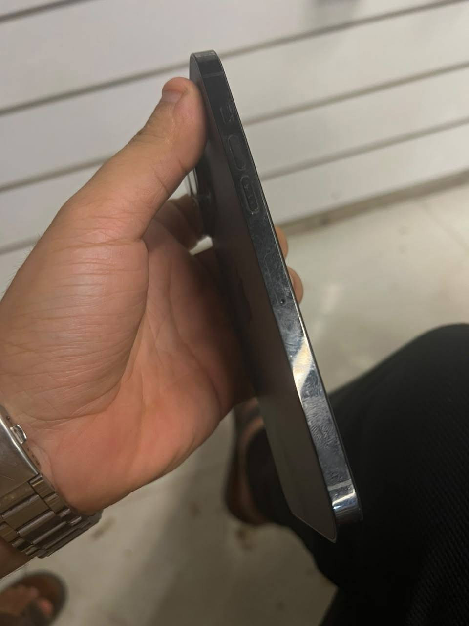 آيفون ١٤ برو ماكس • بطارية ٩٠٪ • نضافته ١٠٠٪