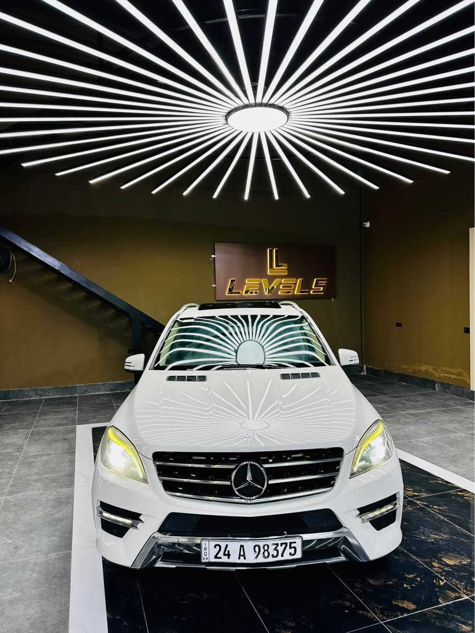 Mercedes Benz ML 350 2013
~~~~~~~~~~157$~~~~~~~~~~

للبيع فقط 

السيارة وارد خليجية صفر وكاله اربيل شركة باجكر سويجين بلادية  
💯

صبغ : بيها صفحة السكن اثر الطخة بدون شاصي وبدون ارباك كله سليمة 💯 

موديل : 2013
محرك : 6 سلندر المرغوب 
لون : ابيض حليبي 
ماشية : ٢٢٥ الف
رقم : الدهوك جديدة
مكان السيارة : اربيل شارع 60 📍
سعر السيارة : 15700$💰 ورقه 

رقم تليفون و واتساب : 

***********
***********

⚜️⚜️⚜️⚜️⚜️⚜️⚜️⚜️⚜️⚜️

مواصفات فول للأخير المعروفة 💯

محرك و كير شرط شادله محرك جديدة بل كارتون 💯

صدر و تخم تاير و حدادية و تبريد كله شرط بدون اي نقص الحمدلله 💯 أربيل, العراق
