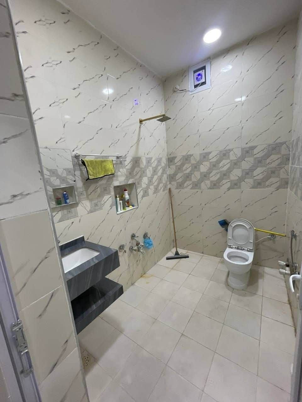 🏛️ بيت مؤثث للايجار  🏛️
في التنومة بناء حديث ديلوكس

يحتوي غرفتين منام صاله مطبخ

صحيات استقبال موقع ممتاز 

سعر الايجار مليون 
ـــــــــــــــــــــــــــــــــــــــــ

للمعلومـات اكثر الاتصـال
عـلى الرقم الموضح

***********

رابط القناة

https://t.me/vvvohhh
