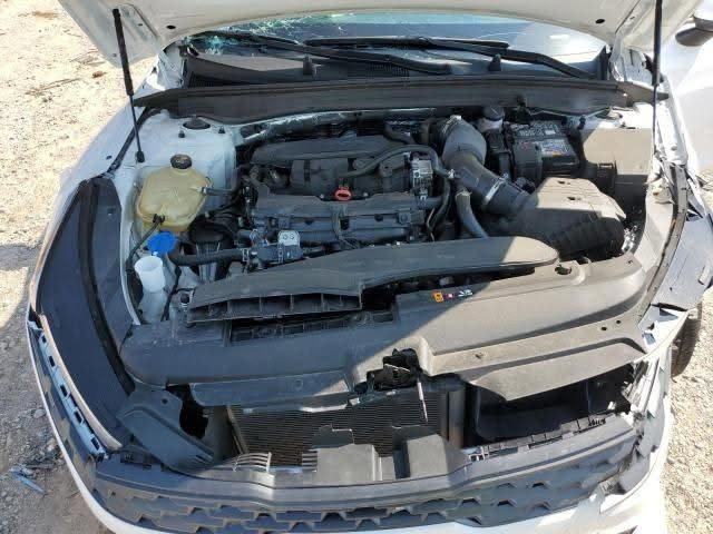 للبيع   او مراوس احدث
كي فايف k5 موديل2024
 حدث مرفق بصوره 
 
السعر 170$  
مكينه 1600Turbo :  
1-بصمه+تشغيل عن بعد
2-شحن هاتف لاسلكي 
3- قياده ذاتيه ؏ الخطوط السريعه
4- هاند بريك بصمه 
5- سقف أسود 
6- مثبت سرعه 
7-نضام ABS
8- مانع انزلاق
9-حساس أطارات 

11-شاشة كبيره
12- كامره دواره+
13- كشافات امامي
14-شاشه اعطال
15-
16-رادار جانبيه+ رادارات امامية وخلفية
17-مراقبة النقطة العمياء
18-رادار الخطوط البيضاء 
19-اشاير بالمري  
24-خمس انظمه قيادة
26-فول تحكم ستيرن
27-كير أوتو + عادي
28-أوتو بريك 
29- ‏ ‏الخريطه
31- ستيرن حرف D  
32-‏Led 
33-السياره فول رادرات
34-التشغيل عن بعد
‏AUTO HOLD-38
42-مصابيح خلفية LED
43-مصابيح ضباب LED
44-لاسلكي Android Auto  
السياره وارد امريكي 

ماشية 32 الف
ملاحظة / صارت عندي هنا بالعراق طخة بسيطة بل بنيد على كد اصبعين بارد فقط 
مكان السيارة بغداد   
بغداد حي جهاد***********

