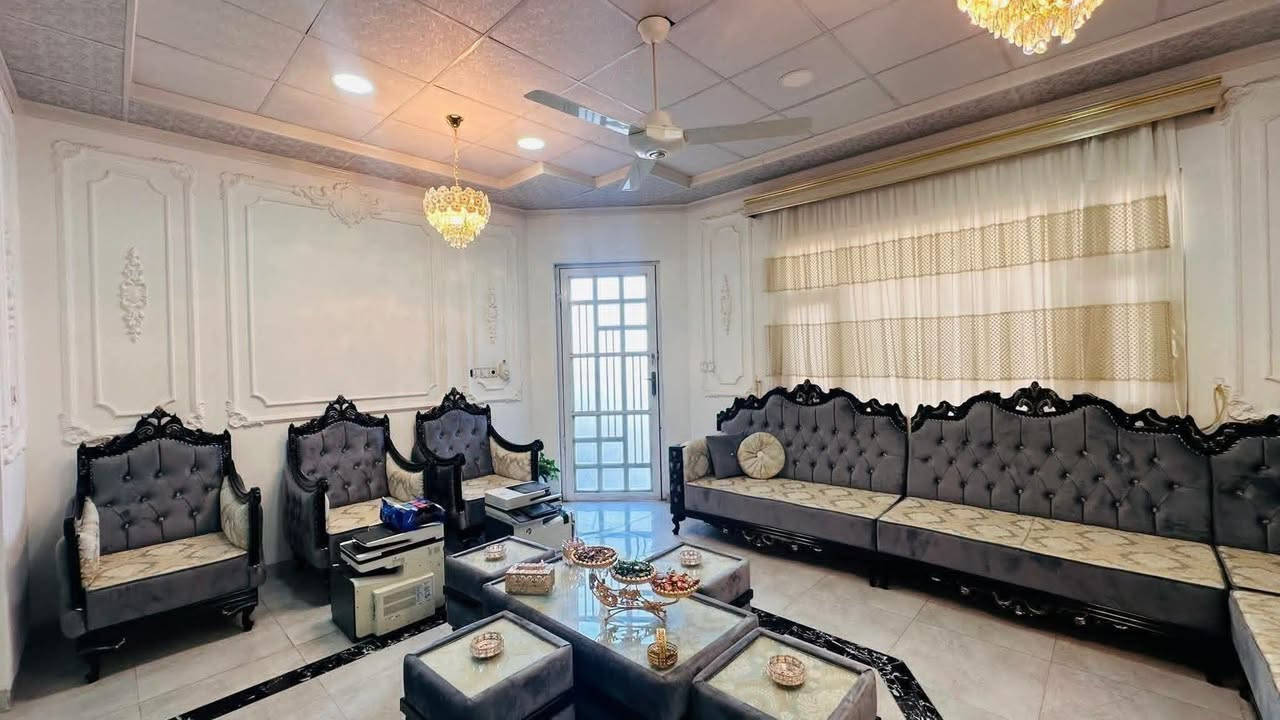 🏡الدار للبيـــع 🏡الدار للبيـــع 🏡
🌏حي الحدباء🌏🤗
 قرب القنصلية التركية

#موقـــع_مميز_جداً 🔥🔥🔥🔥🤗🤗🤗

سند بستان ملك صرف 🤗⭐♦️♦️

#المساحـــة  300 متر
#الواجهة 10 متر

سنة البناء 2020 🤗🤗

الدار طابقين

#بناء ثقيل جداً

حديقة كبيرة
كراج كبير

🔥⭐👈 #غرف نوم 7 غرفة سويت  
هول وستقبال  
مطبخ ومخزن 
صحيات بالطابقين

للمزيد من المعلومات يرجى الاتصال على الأرقام الاتية

***********
***********

لعرض عقاركم يرجى الاتصال على الأرقام المذكورة
