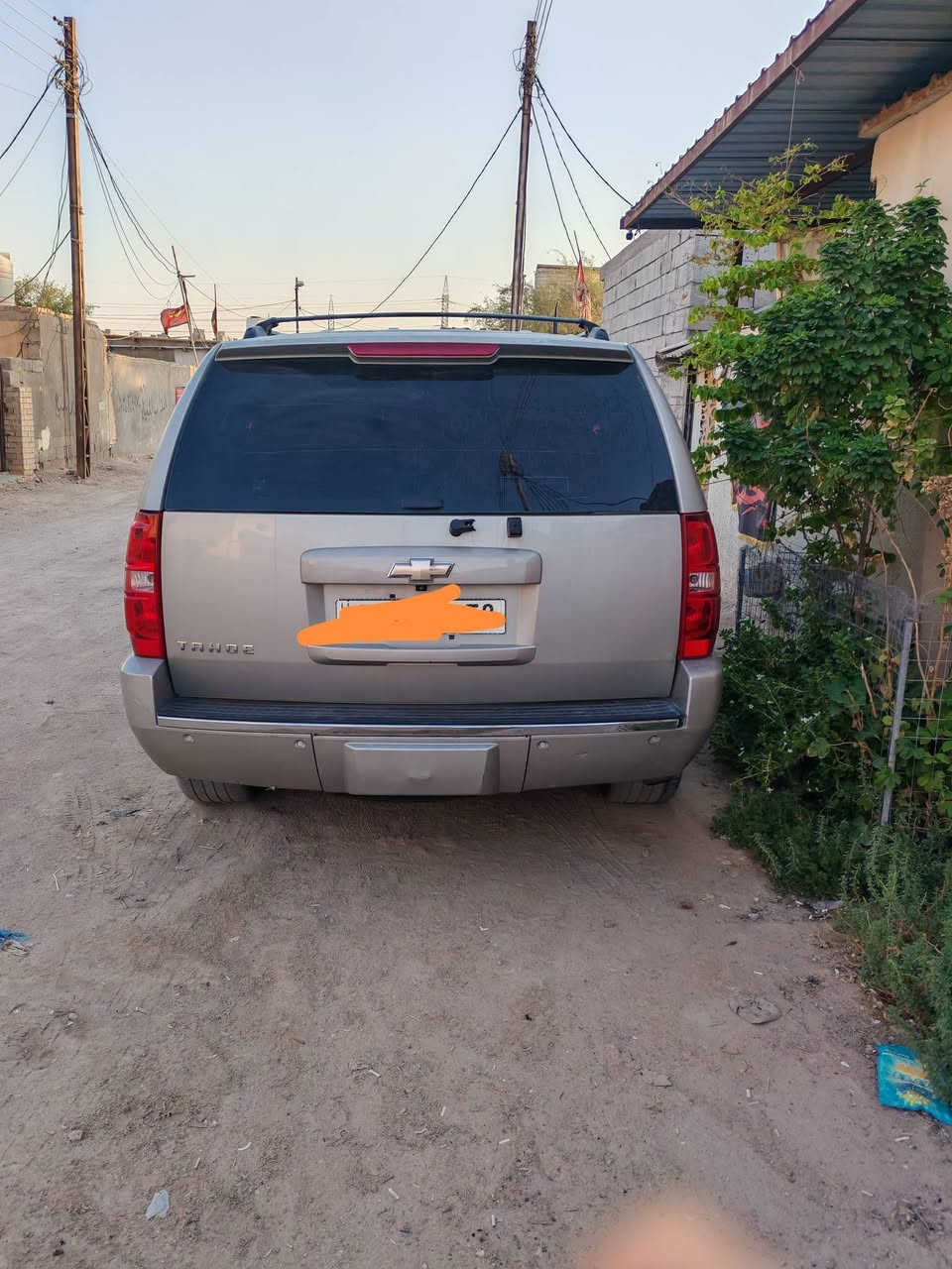 السياره (خليجي)
للبيع او المراوس:

تاهو2009LTZ بتره فول مواصفات وارد خليجي

السياره (كفاله عامه )

مكينه 5300 ما مفتوحه لا تنقيص ولا تبخير ولا بطاله

مكاني البصره الشعيبه 

المواصفات:

.فور ويل

.7راكب

.داخل بيجي

.تشغيل عن بعد

.صندوق كهربائي

.فتحه صندوق كهربائي

.فتحه سقف

.كشنات تحكم كهربائي امامي خلفي

.تبريد كشنات

.تدفئه كشنات

.خزن كشنات

.تبريد 3 قطع 

.شاشه

.كامره

.حساس خلفي

.لايت زينون 

.اشاير بلمري داخليه

.مري كهربائي

.مري شفط

.ترحيب بلمري

السياره كلش جديده ومال بيت ما متعوبه  كير مكينه تبريد حداده تخم تاير متصرف عليها شي

السعر:200 وبي مجال قليل 

رقم الهاتف:***********
