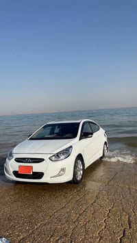 اكسنت • ٢٠١٢ • فول مواصفات