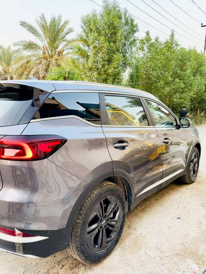 شيري تيكو 7 برو موديل 24 خليجي وكالة السراب موتور بالضمان و ضمانها ٦ سنين سياره نظيفة ماشيه 9 الف  ((كاسره بستم وسبب دكت دونز عندي  صيانه مجانيه))
)((بيها طخه بسيطه جنطه) )

 كهربائيات كله مكفول سياره نظيفة تلهث بعدها حتى سبيرها منازل للكاع 

رقم اربيل تحويل ثاني يوم   سياره حره بسمي 

مواصفاتها : 

بصمتين 

شاشة و بيها كاربلي و اندرويد اوتو لاسلكي

عداد ديجيتال 

لايت led 

ويل 18

تشغيل عن بعد

انارة داخلية led محيطية

كشنات جلد 

كير طيارة 

تحكمات ستيرن جهتين

اوتو هولد 

سايد بريك بصمة 

دخول ذكي 

مثبت سرعة 

شحن لا سلكي 

تبريد قطعتين 

السعر : 120 و بيها مجال

***********

***********

مكاني بغداد الدوره
