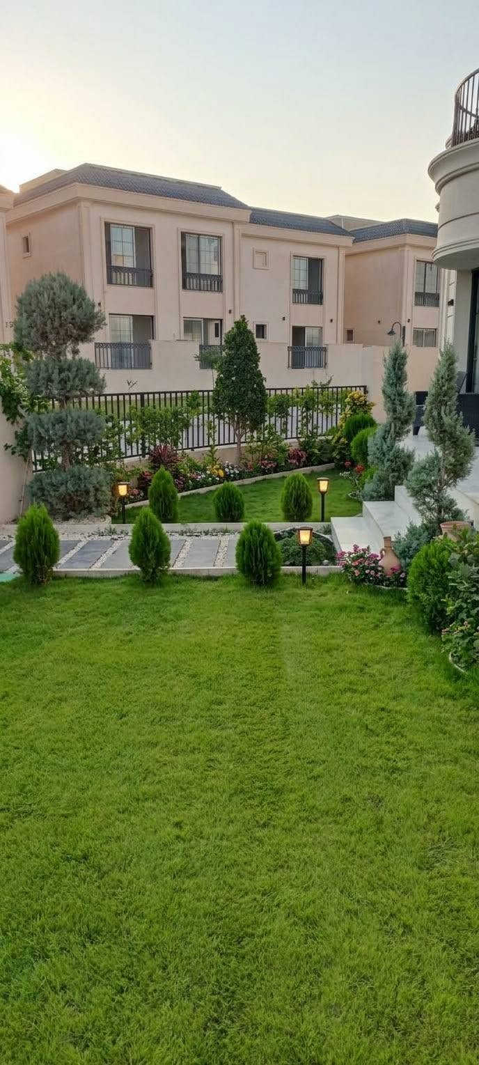 تنسيق حدائق • تنظيف يومي • رش مبيدات