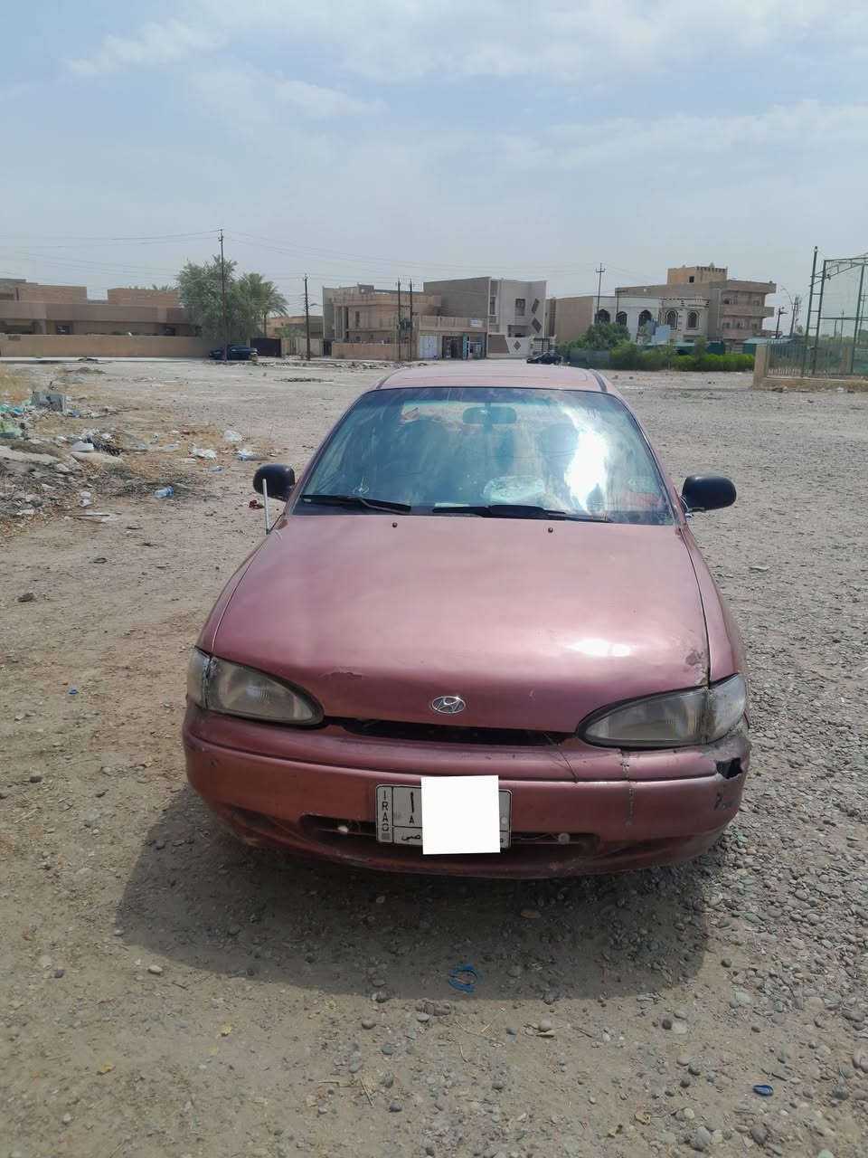 السلام عليكم 
عندي سياره للبيع 
نوع اكسنت الموديل 1995
سنويه عضم عاج 
السعر 30 وبيها مجال
الرقم ***********
