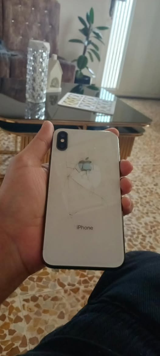 ايفون اكس • ٦٤ • مبدل بطاريه