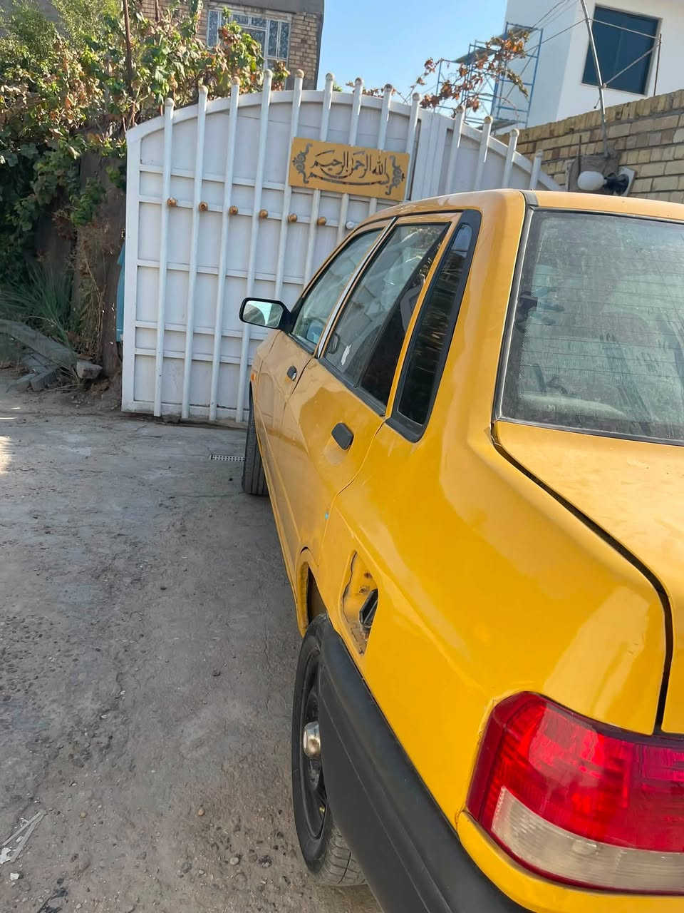 للبيع سايبه ٢٠١٥سياره جاهزه خير  تخم تاير كير يخبل محرك بي تبخير قليل السعر ٢٤وبيه مجال المكان بابل محاويل ***********
