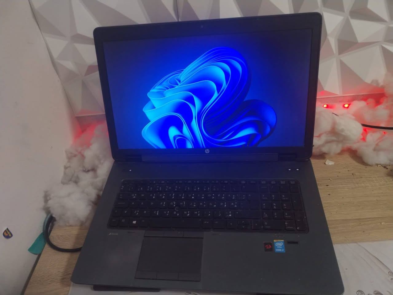 حاسبه لابتوب مستعمل فول نظافه  HP
Zbook 17

Intel(R) Core(TM) i7-4700MQ CPU @ 2.40GHz

16.0 GB RAM

Intel(R) HD Graphics 4600

NVIDIA Quadro K3100M

256GB SATA SSD

1TB SATA HDD

تشغل العاب مثل

GTA 5 تشغلها 60 فريم

Minecraft تشغلها 120 فريم واكثر

Rocket league تشغلها 220 فريم

Roblox تشغلها 120 فريم

(على دقه متوسطه) 

تجي وياها وندوز 11 أصلي

شاشتها 17 انش

السعر 375 وبيه مجال بسيط جدا

للإستفسار ***********

