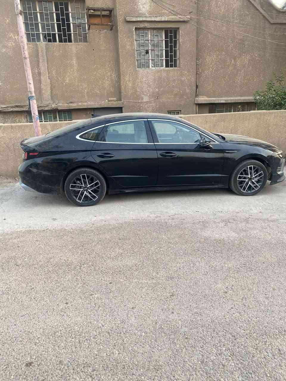 سوناتا موديل ٢٤ • ٣ قطع صبغ • رقم بغداد