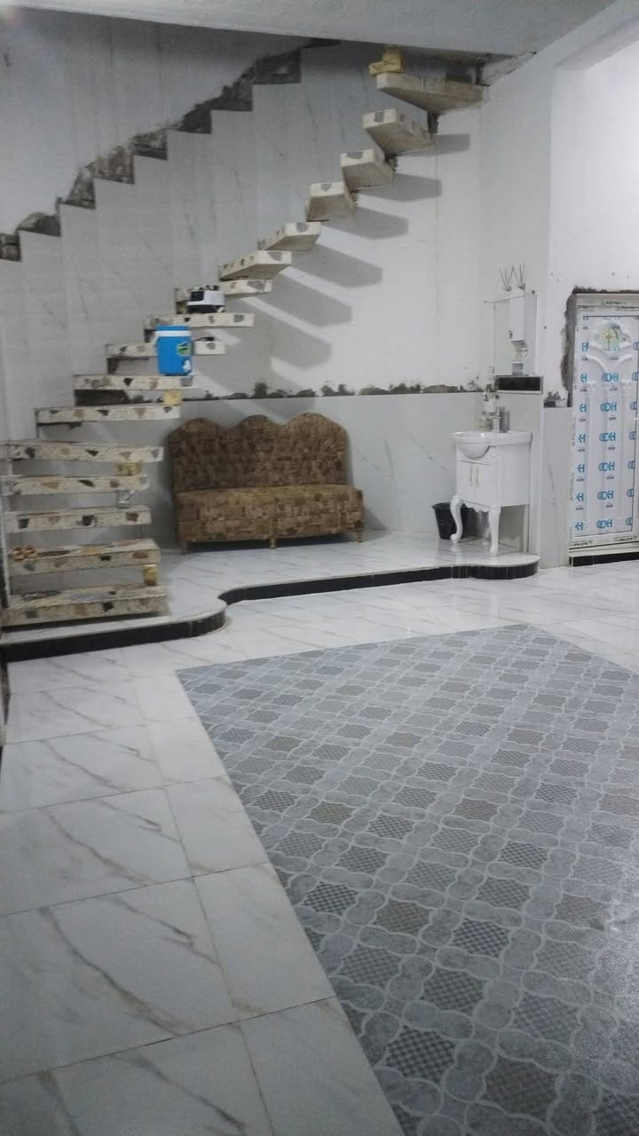 سلام عليكم بيت البيع  منطقت ابو شطيب الخمسميات الجمعيه التعاونيه سند 25 المساحه 165   رقم ***********
