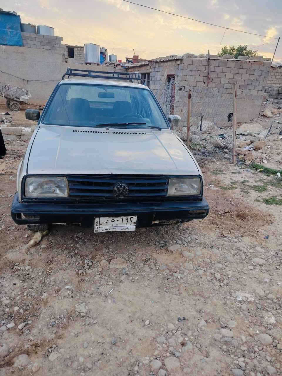 جيتا  اللبيع موديل 1989 رقم الماني نينوى سنويه خضره مصبوقه عام جماليه فقط محرك بي نفخ الكير شرط  *********** السعر 15 ***********
