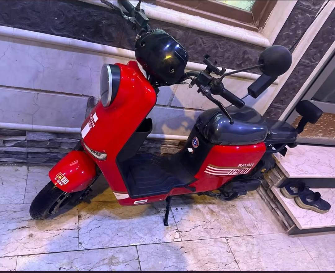 دراجه r900ريان مديل 26 دراجه جديده كلشي شغال شرط الفحص بعدها عدل دراجه  مالت محمد الوكيل  بطاريات ريان مديل 26 دراجه حلوه ونضيفه عنواني بصره شط العرب الجزيره شارع الصقر قرب مدرسه الصقر السعر 600وبيها مجال  للشراي والموشراي لاتراسل وتعب روحك الاتصال ***********
