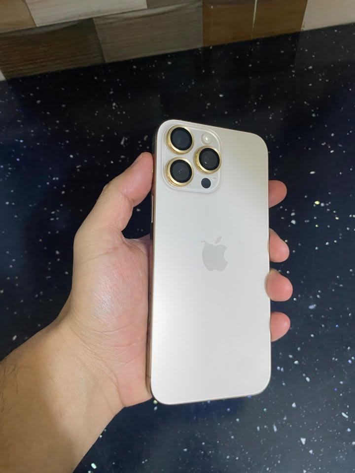 � للبيع iPhone 16 Pro Max 🔥

📱 256GB

🔋 Battery Health 91%

✨ نظيف جدًا — شبه جديد

🚫 بدون أي شخط  أو ضرر

✅ الشاشة والكاميرات والجهاز بحالة ممتازة

📦 العلبة كاملة وملحقاته موجودة

الجهاز استخدام شخصي ومحافظ عليه جدًا، 
السعر مليون و 250 قفل
***********
