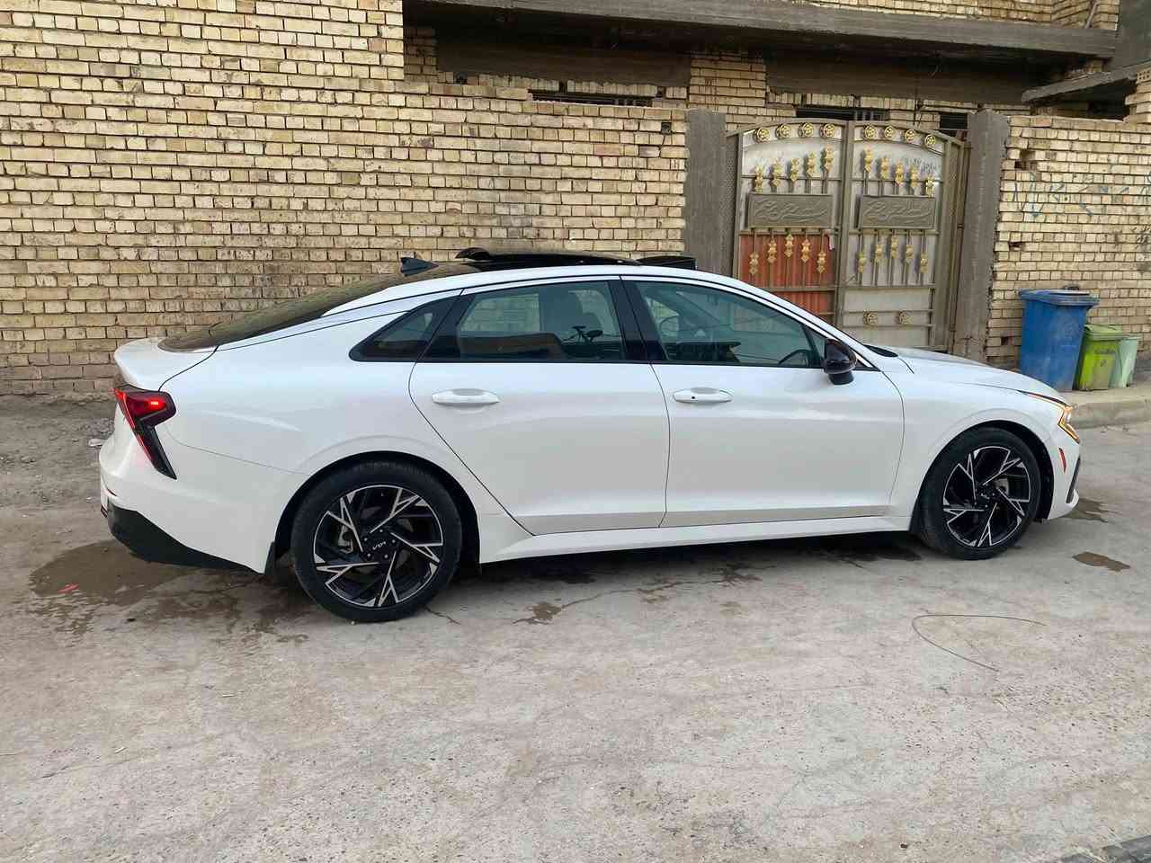 كي فايف 
موديل 25فول للاخير بدون رقم للبيع فقط 
سيارة فول بانوراما محرك 2500تنفس طبيعي 
ماشية 13000الف حادثة جانبي بابين وجاملغ للاستفسار اكثر للاتصال على الرقم ***********
رقم شاصي بل منشور للبيع فقط رجاء 
السعر من للاخير قفل 🔒 177
