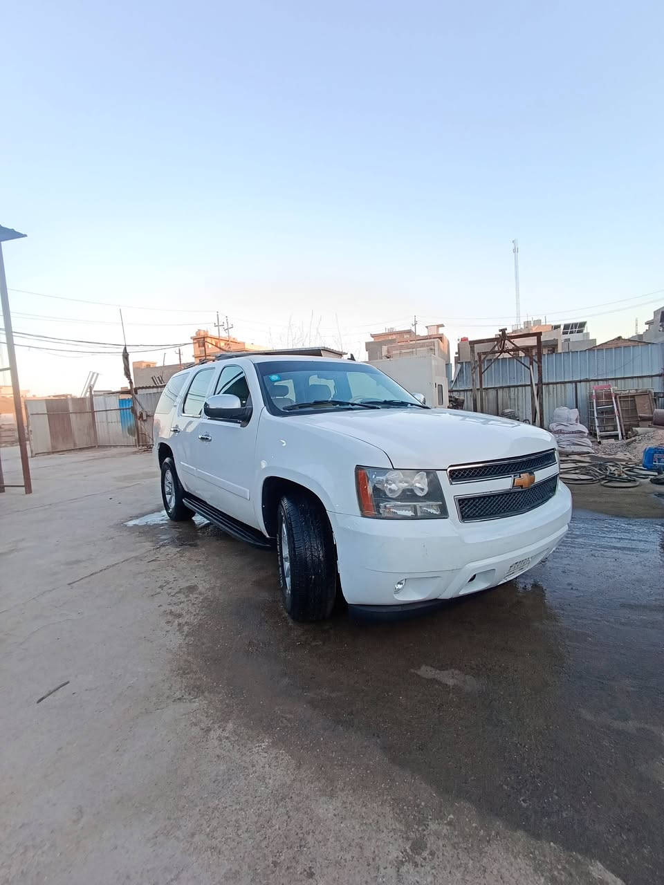 سلام عليكم تاهو 2008للبيع LTZفول موصفات سياره حادثها جاملغ خلفي الايسر وبيدي نضربت بل جاملغ الامامي سياره مصبوغه حزام اكفل قماره صدرها 75٪ مكينه لا تنقيس ولا تبخير ترايك للبصره علا معدل 200 سعر السياره 160وبيها مجال شعندك مراوس نزل *********** وتساب

