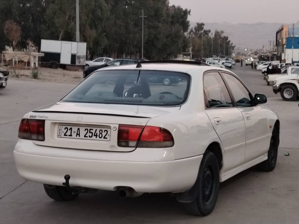مازدا فاسوليا • ١٩٩٤ • جير عادي