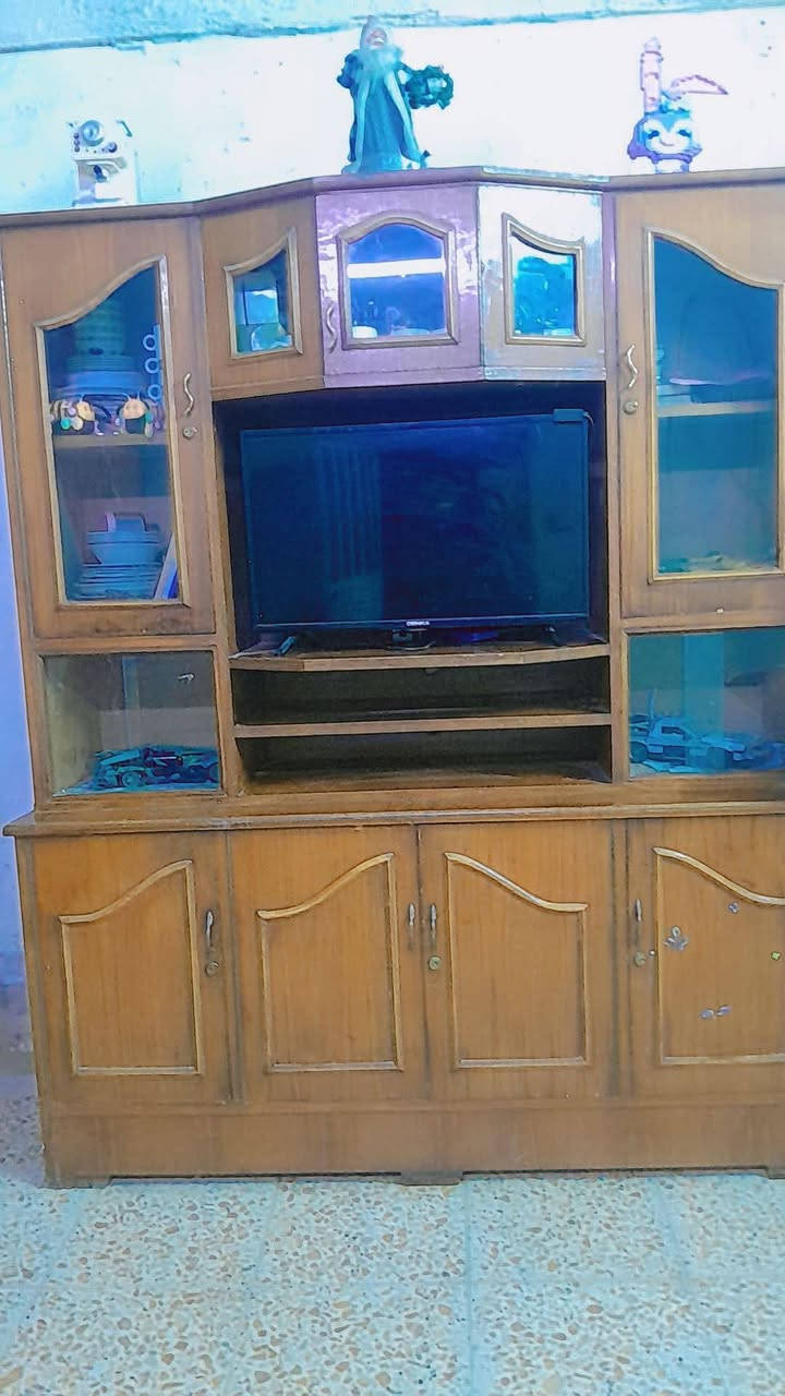 للبيع لتواصل ***********
