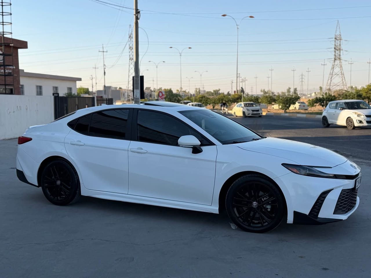Camry 2025
سەیارەکە بێ بۆیاخە تەنها ئەوەی نیشانم کردوە PDR هەیە رەقەم شاسیم داناوە سەیارەکە جەمپی دوایی هەیە سەرە شاسی لای سەکنی دواوە هەیەتی لەگەل ناو سندووقەکە نیوەی پەمپ کراوە حادیسەکەی زۆر حەفیفە سەیارەکە یەک دینار مەسروفی تئدانیە زۆر خاوێنە جاهیزە هەزە و سەنەوی نوێیە کیتابی جام رەشیشی تازە بۆ کراوە ٣٥ هەزار کیلۆمەتر رۆشتوە گێر و مەکینە و هایبرێدیشی بەشەرتە نرخی ٢٤٩ وەرەقەیە 
***********
جوابی نامە نادەینەوە تەنها تەلەفون 
گەر موشتەریش نی بێزارمان مەکە أربيل, العراق
