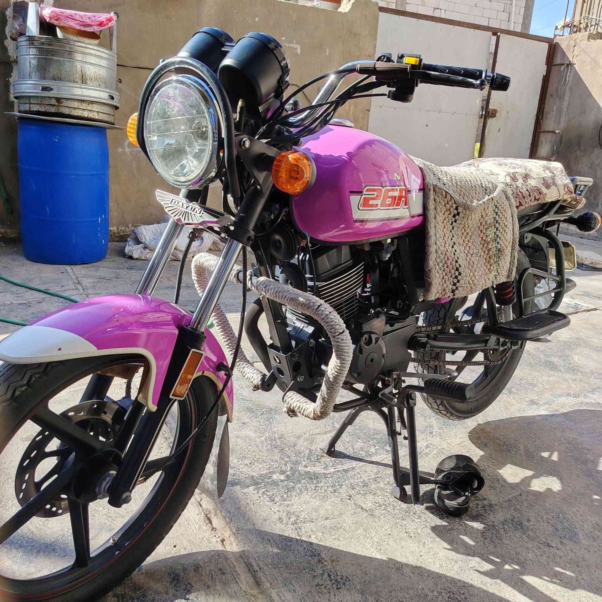 ب للبيع دايون نفغ موديل٢٢ طالعه ٢٣ أوراق اصولي دراجه نضافه احله من صوره  دراجه ما عابر ٤٠ بيهه عله ايد وحده دراجه تفيلس ما مفيلسه تجي كلب وشوف محرك 200 السعر مليون 650 وبيهه مجال لشراي مكاني النجف شراي يجي خاص ويدلل
***********
