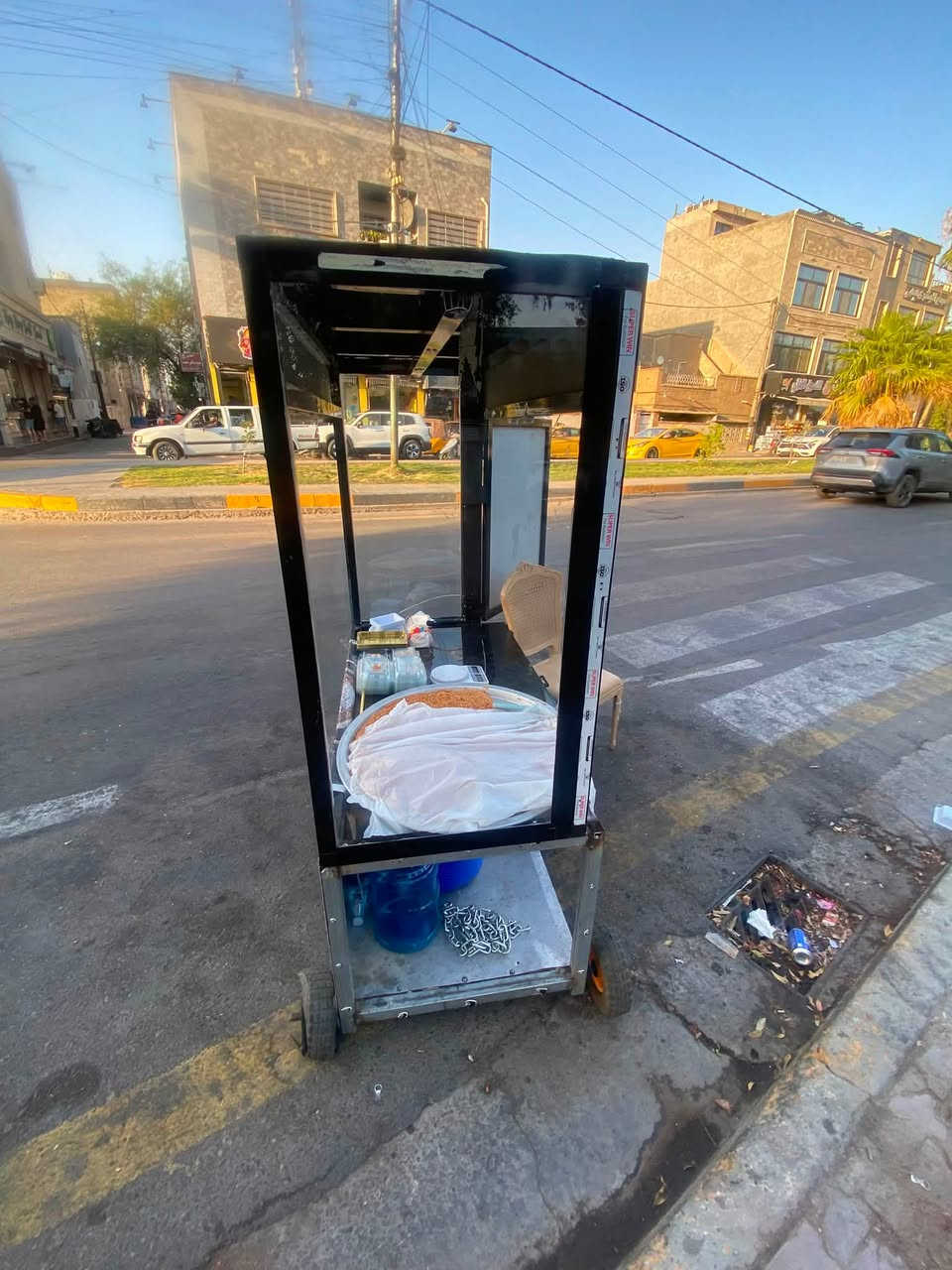 عربانه للبيع سعر ١٤٠ بيها مجال مكان بغداد حريه تواصل ***********
