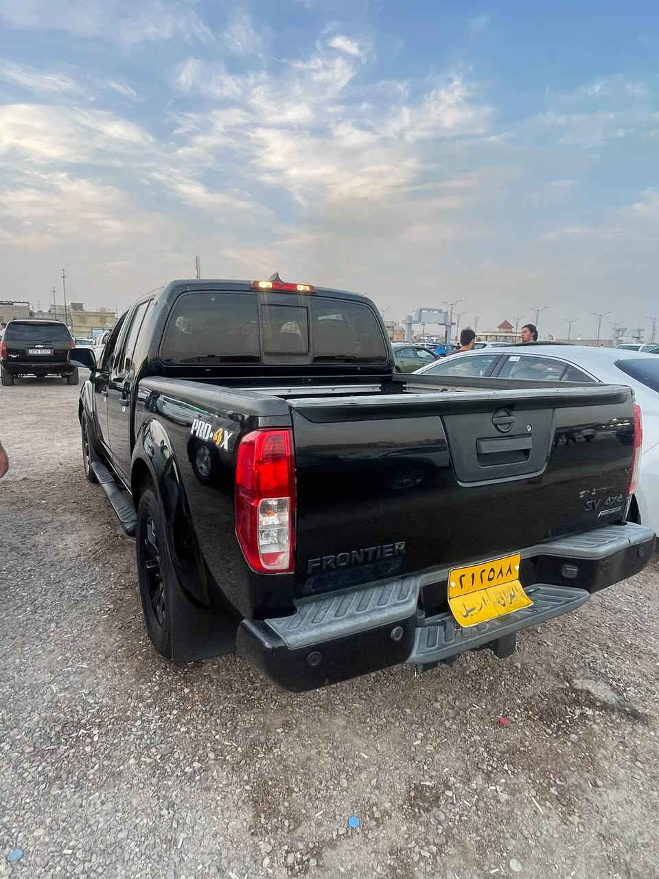 سلام عليكم للبيع فنتيره موديل 2019رقم اربيل مكينه ٦بيها بارد وطخات مابيها نقص مكان بصره رقم ***********
