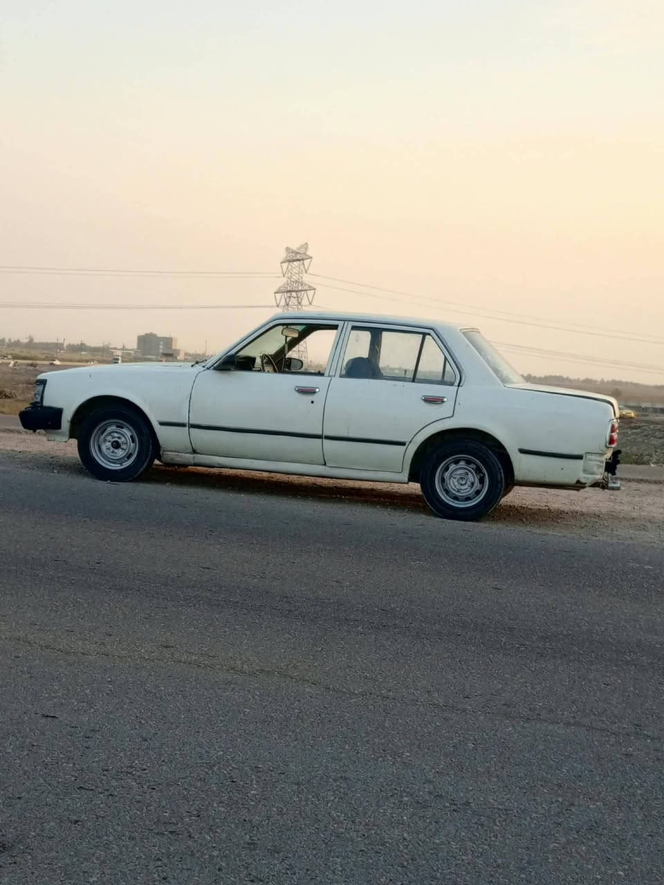 اكرونا • ١٩٨١ • محرك وكير