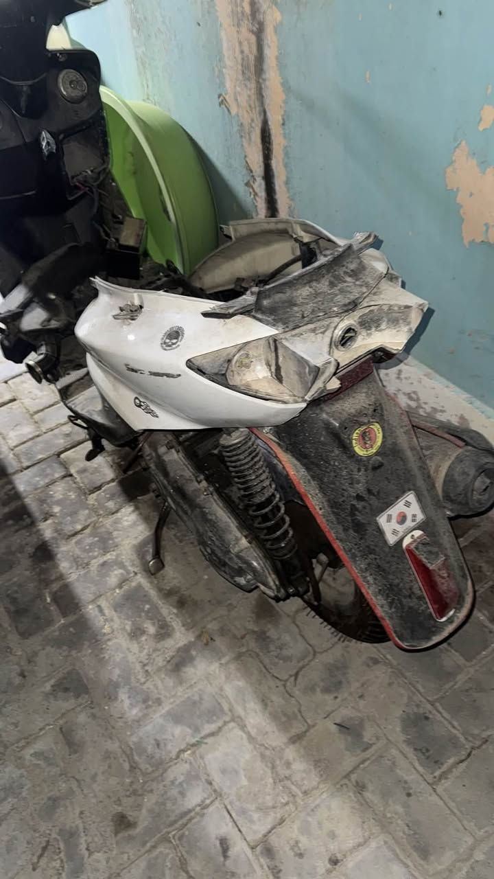 سكنس نثيه كوري للبيع مكينه 63 سلف رياضي وكابريتر قفاز طافيه ابيع كوم حديد مكاني الحبيبيه تفيدك اتصل ماعدي ماسنجر ***********
