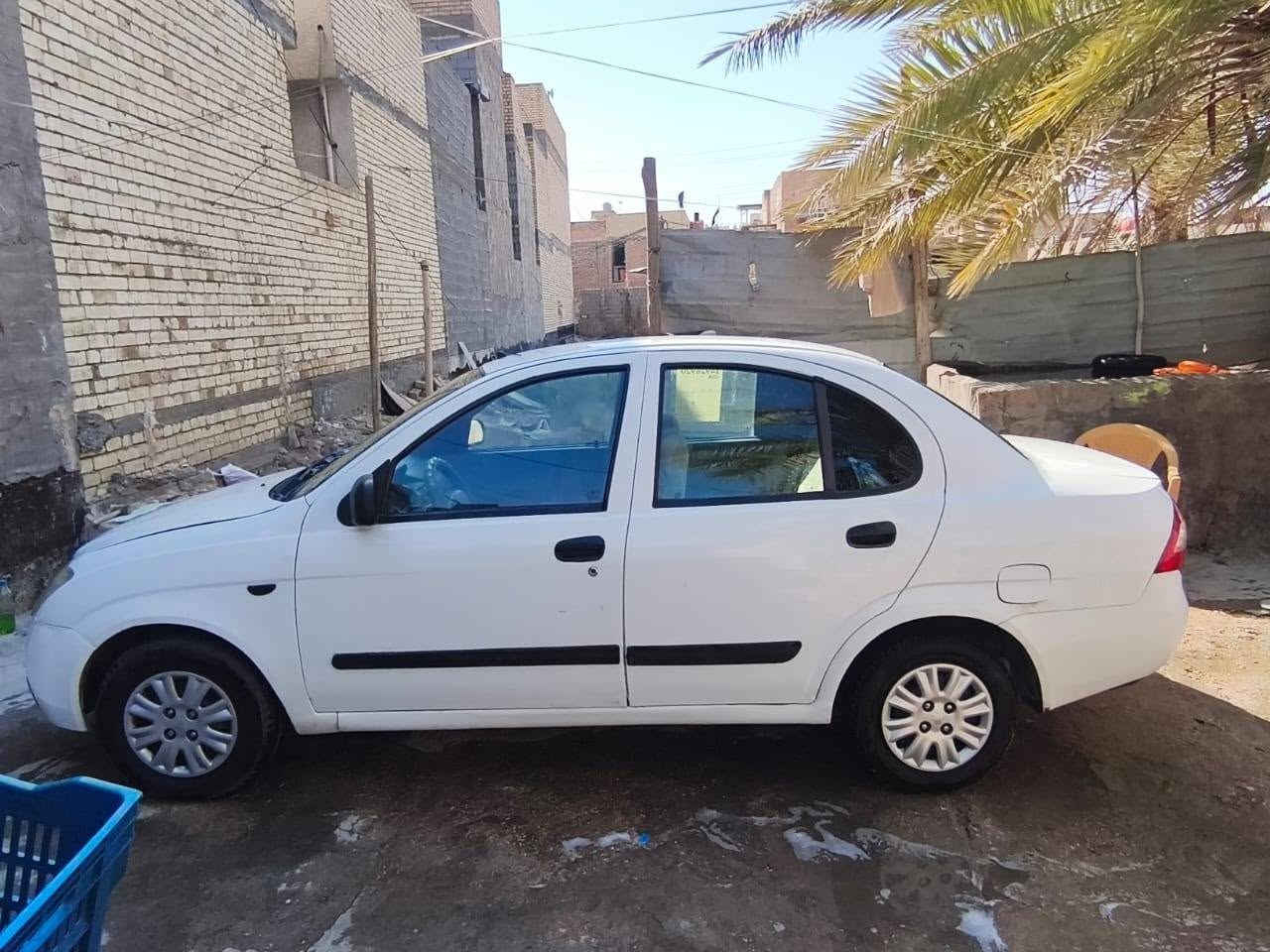 طيبه 15رقم جديد سنوي31محرك كيرجيد تخم تاير سياره جاهزه السعر 32,,بيه مجال قليل *********** مكان كربلاء

