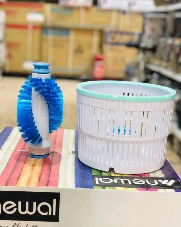 غسالة غسالة ملابس 🧢 اطفال غسل 🧼 وتنشيف حوض واحد 1️⃣  3*1 ثلاثة 3️⃣ في واحد 1️⃣ تغسل احذية  ماركة النيوال ضمان سنة   #سُنة معرض رقية بصرة صبخة العرب شارع العام قرب صيدلية 👩‍⚕️ المنارة يوجد توصيل 🚚 *********** #الشعب_الصيني_ماله_حل😂😂 #غسالة #غسالة_اطفال #غسالة احذية 
