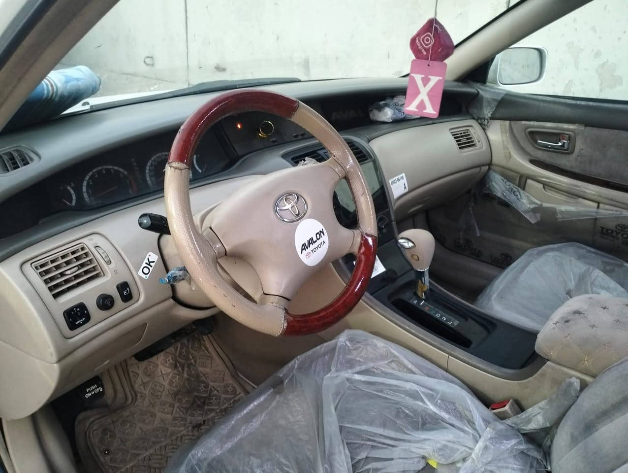افلون 2002 كفالة من الصبغ والتبديل بيها بارد شبر شرط السونار 
مكينة كير شرط تبريد مكان البصرة العشار بأسمي حصرا تحويل 
مباشر رقم دولي السعر 98ورقة الشراي يتصل ***********
