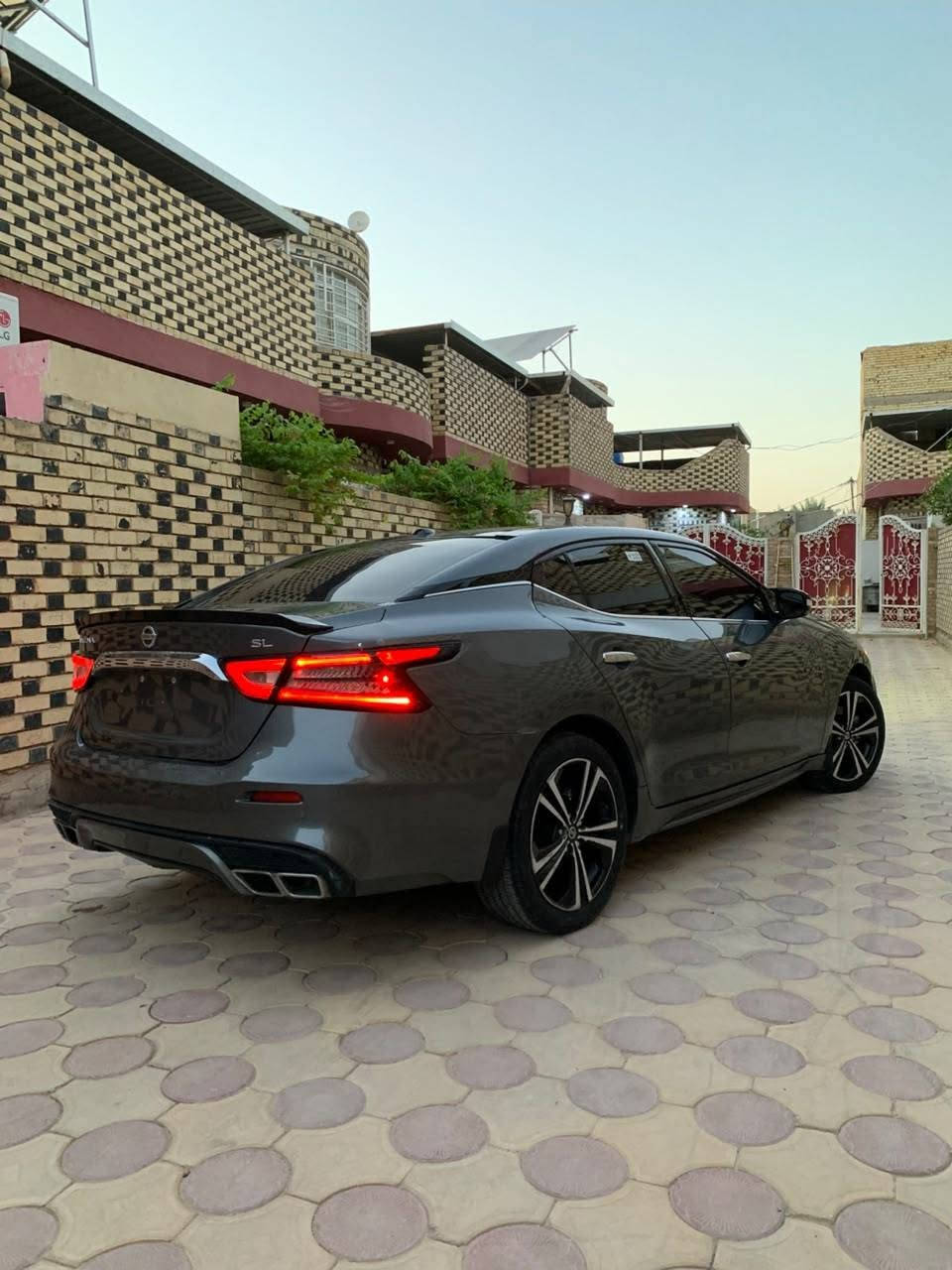 تنزيل السعر 128$
Nissan_MAXIMA 2018 _SV_Gray🚀🚀🚀
((((بيع  ))))

✅مواصفات ‏‎ SV
‏‎✅محرك V6 حجم 3500
✅‏‎ المواصفات : بصمات ثنين
✅ أنظمة قيادة سبورت  نورمال
‏‎✅كشنات جلد
‏‎✅كشن كهرباء سائق + سكن
‏‎✅كشن هيتر سائق + سكن
‏‎✅تبريد قطعتين
✅كاميرة خلفية ‎دوارة + شاشة كبيرة كار بلي +خرائط GPS
‏‎✅تخم ويل وتاير  حجم 18+تخم ويل وتاير 17 جدد
‏‎✅تشغيل عن بعد
‏‎✅كروز سرعة تحكم ستيرن
✅اشارات بالمري 
‏‎✅اشارات ترحيب منظومة زنون أصلية
‏‎✅ليدات امامية
‏‎✅ماوس تحكم شاشة
‏‎✅بصمة تشغيل
✅‏‎ وبصمة ابواب وباقي المواصفات معروفة
✅مكينة گير تبريد كهربائيات كلها مكفولة بشرط الفحص

✅الضرر :  شويه بجنطه وجامرلغ  فقط 
‏‎✅السيارة تريد تحويل تريد وكالة      عليها ادامه كاملة من محرك من حداديه تبريد كله 
***********
السعر. 128
Nissan_MAXIMA 2018 _SV_Gr
