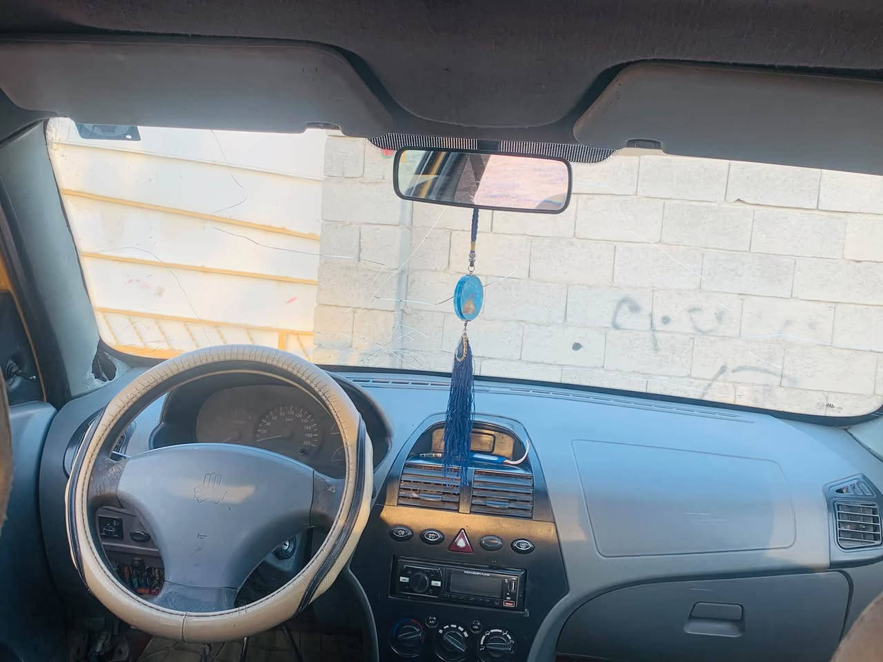 سلام عليكم طيبه موديل ١٥سياره مكفوله سيارة نضيفه كير مكينه حداديه صدر تخم تاير  كله نضيف السعر ٣٢ التواصل ***********
