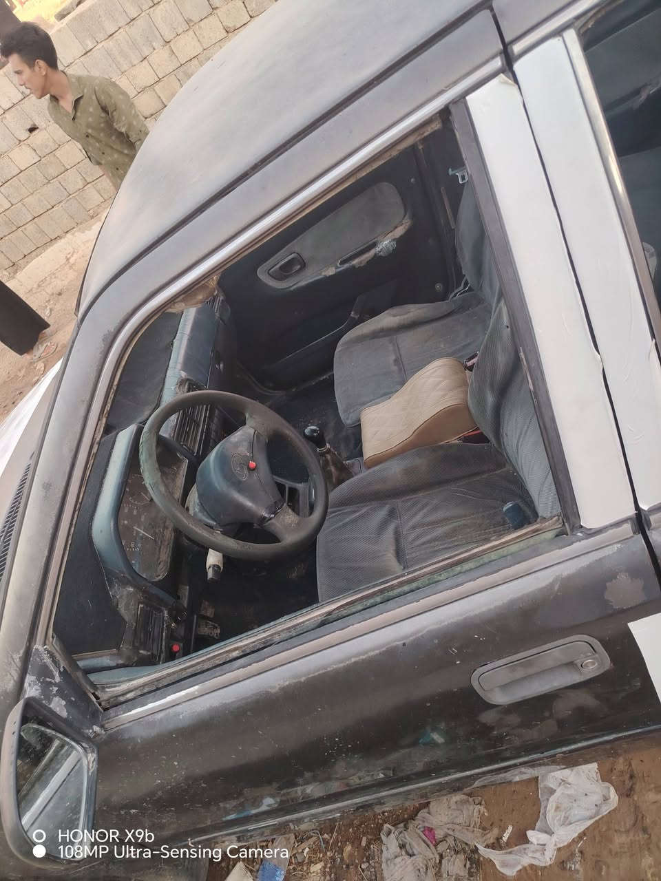 سلام عليكم هونده  موديل 93 قسام شرعي راعيها متوفي ولده يحولون محرك وكير جديد وصدري جديد كهربائية كله شغاله رقمه صلاح الدين وتعهد بتحويل وغرامه مكاني صلاح الدين قضاء الضلوعية رقم الجوال ***********

نص مكتوب في الصور:
- HONOR X9b 108MP Ultra-Sensing Camera
- HONOR X9b
- 108MP Ultra-Sensing Camera
- O HONOR X9b