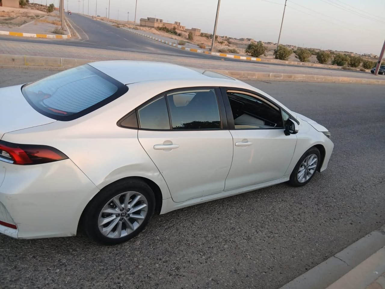 للبيع كورله خليجي جيهان  محرك 2000 موديل 2020 رقم اربيل قطعتين تبريد فتحه بيها طخات عل بارد مابيها قطرت معجون ماشيه 200 سعر 138 وبيها مجال بيسط مكان سياره الانبار 

مكلف بلنشر لاحد يدخلي

***********
