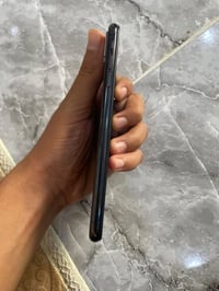 ايفون اكس ماكس • ٢٥٦ • بطاريه محتاجه