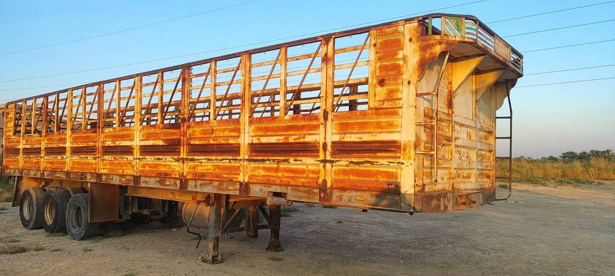 سلام عليكم عربانه سكندريه للبيع 3 دناكير  المكان ديالى عربانه جاهزه للشغل ***********
