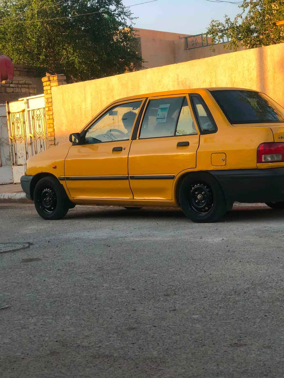 سلام عليك سايبا للبيع موديل 12 سياره كفاله لا ضربه ولا صبغ تبريد شغال ابراكيتات كفاله سياره جديده بس سنويه صاقطه الشراي يتصل***********
